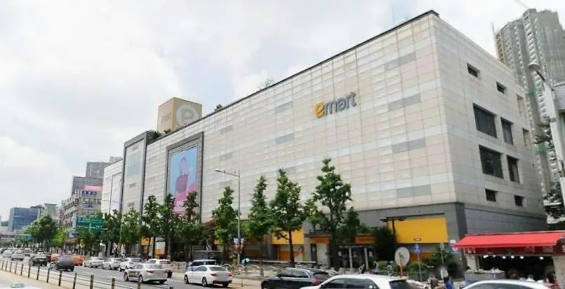 All-Inclusive Rental Apartment In Seoul #Bunker 1-3, Near Miasageori Station Line 4